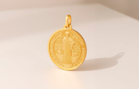HOW TO CHOOSE, WEAR, AND GIFT CATHOLIC MEDALS: A MINI GUIDE