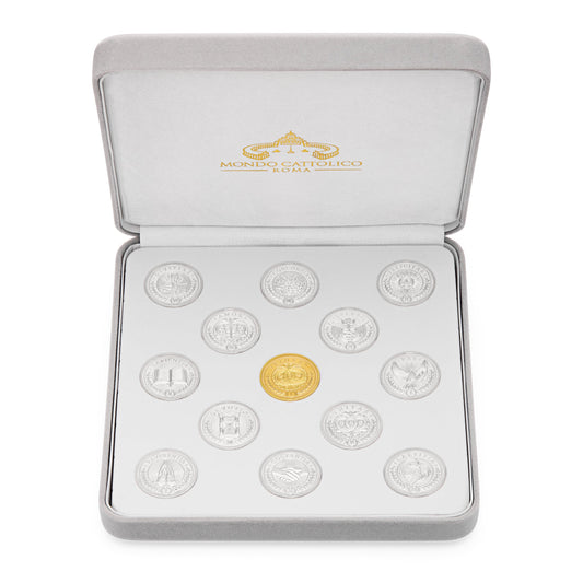 Arras with Gray Velvet Case