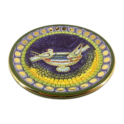 Handmade Ceramic Decorative Plate with Drinking Doves of Plinio