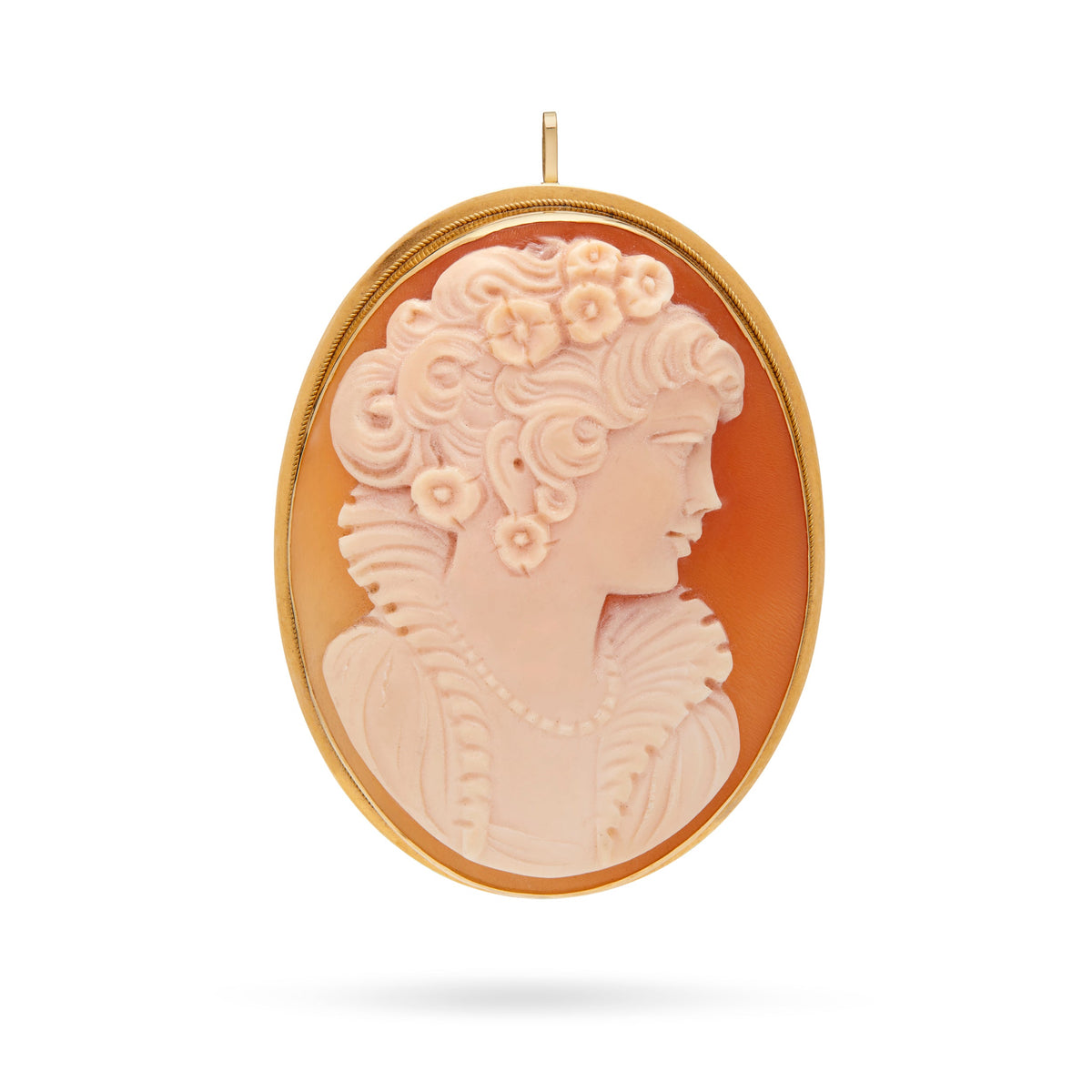 Oval Yellow Gold Brooch and Pendant With Cameo Portraying a Woman