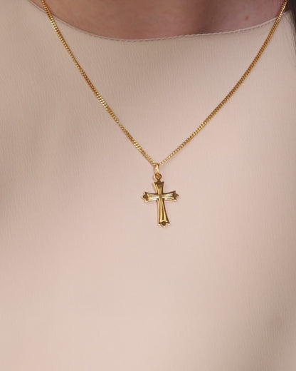 Croix à trois pointes plaquée or