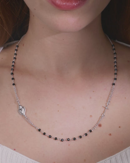 Collar Rosario De Doble Cadena De Plata Con Cuentas Negras Y El Sagrado Corazón de Jesús