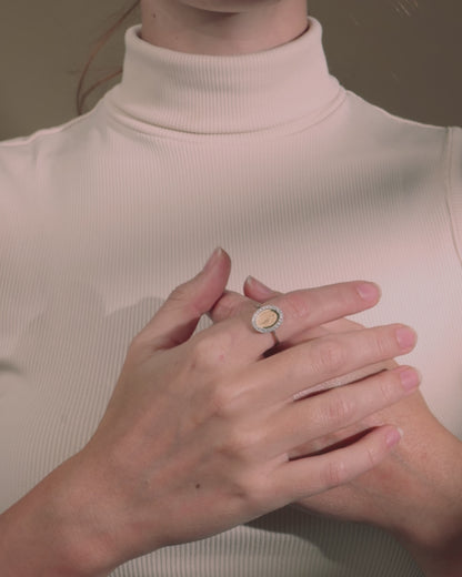 Goldring mit wundertätiger Medaille mit Weißgold und kubischen Zirkonias Details