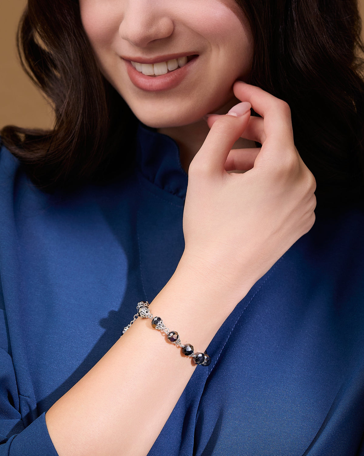 Rosary Bracelet with Balloon-shaped Black Crystal Beads