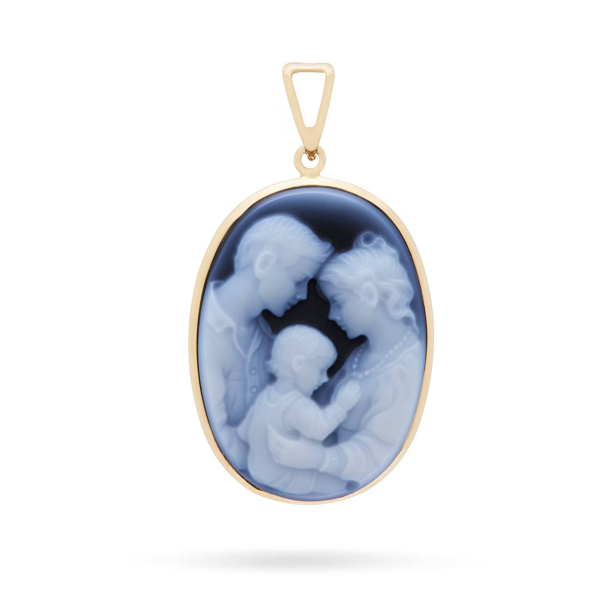 Oval Yellow Gold Pendant With Black Agate Cameo Portraying the Holy Family