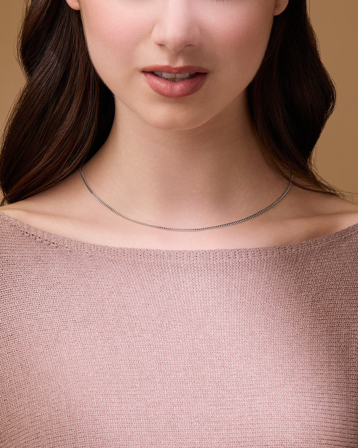 Short White Gold Curb Chain Necklace