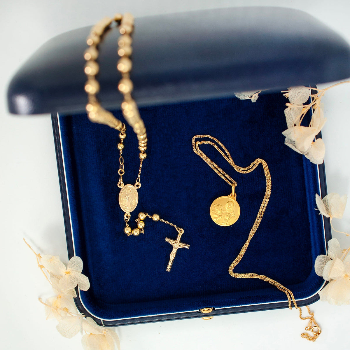 Yellow Gold First Communion Gift Set