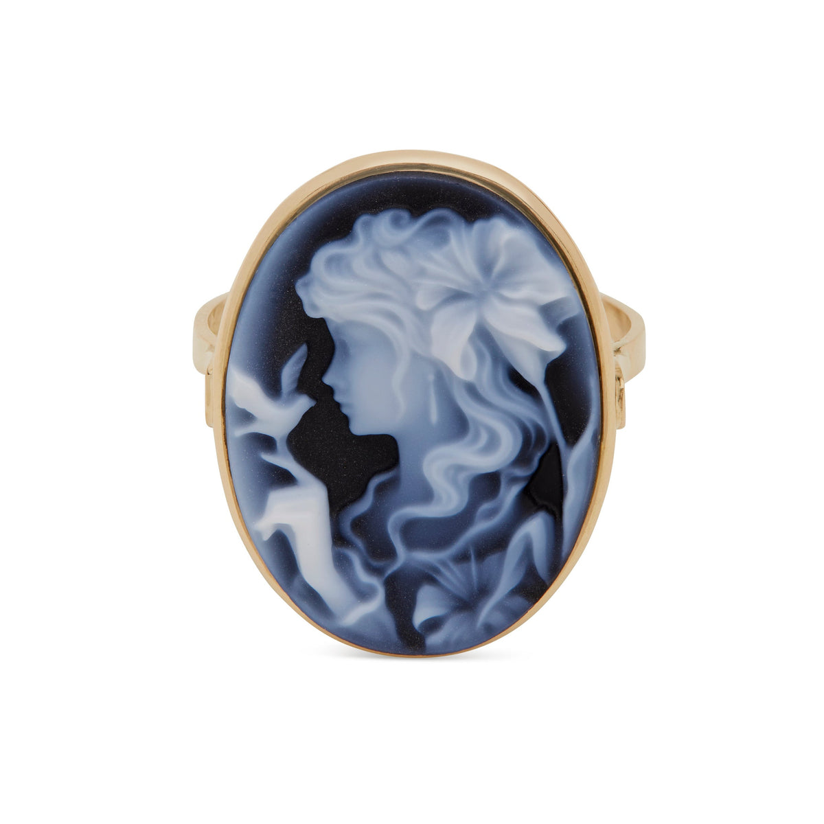 Yellow Gold Ring With Black Agate Cameo Portraying a Woman